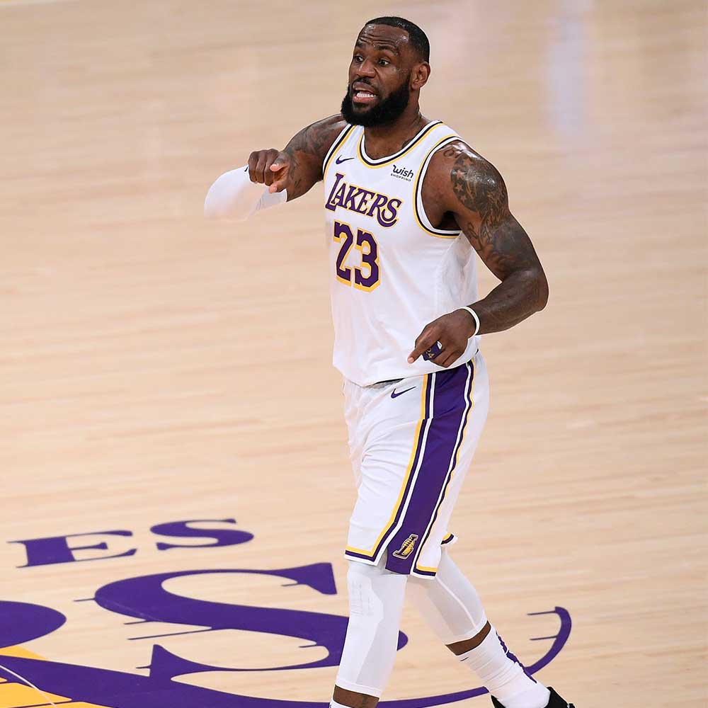 LeBron James, Los Angeles Lakers vs Golden State Warriors