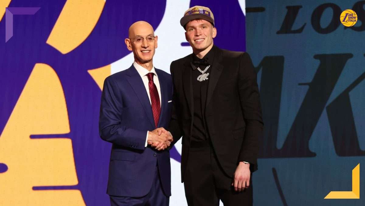 Con la scelta numero 17 dell'NBA Draft 2024 i Los Angeles Lakers hanno selezionato Dalton Knecht, guardia ventitreenne uscita da Tennessee.