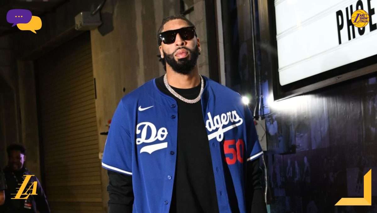 LeBron James, Reaves e Redick commentano la vittoria dei Lakers sui Suns e la prestazione di Anthony Davis, che eguaglia West e Baylor.