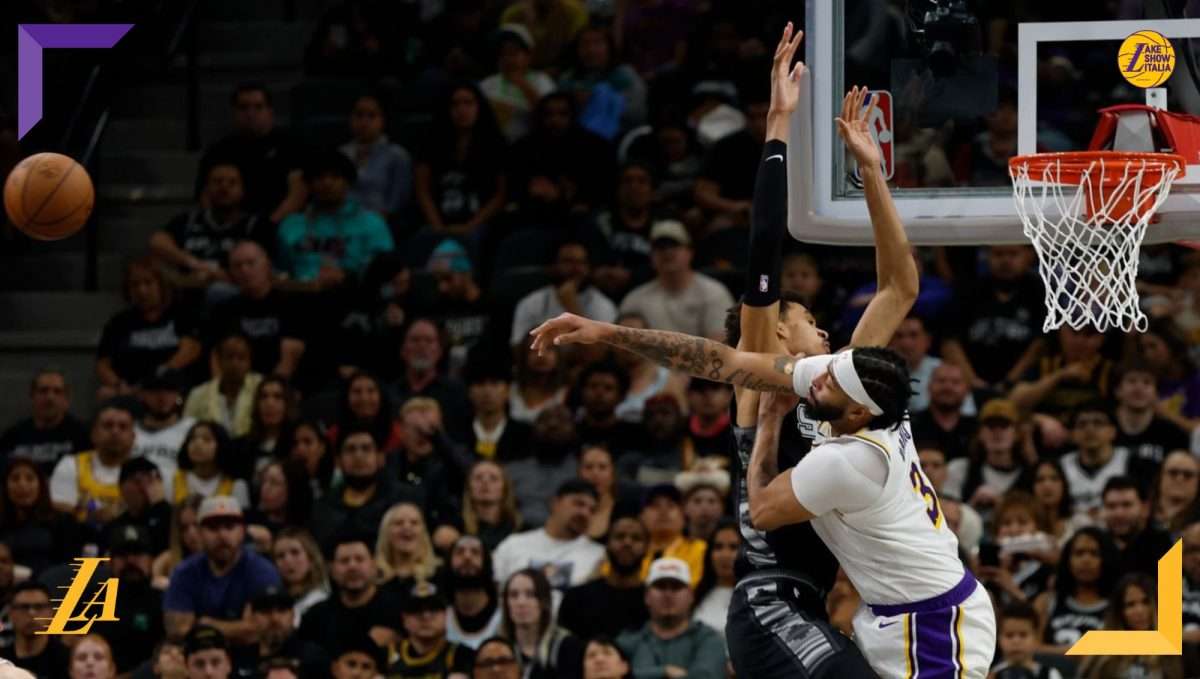 Anthony Davis trascina i Los Angeles Lakers contro i San Antonio Spurs di Victor Wembanyama nella prima gara della Emirates NBA Cup 2024.